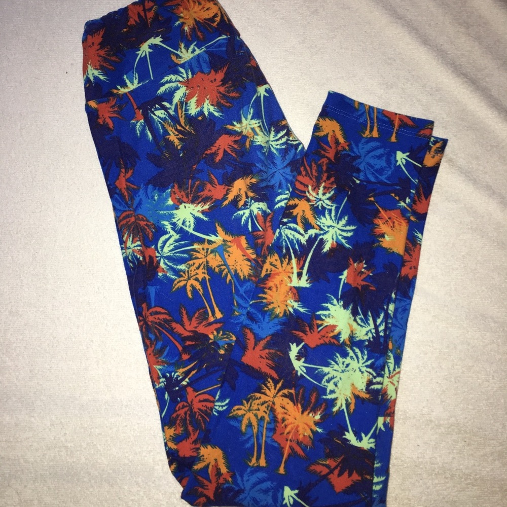 Lularoe OS unicorn leggings w palm trees